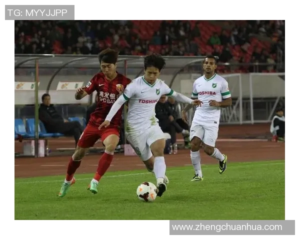 杭州足球队强势领跑最新实力榜单前十名球队分析